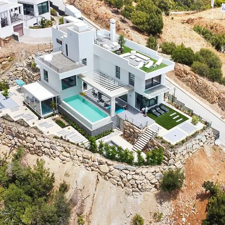 Villa Amazing With Terrace *